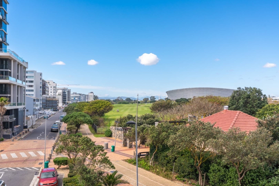 2 Bedroom Property for Sale in Mouille Point Western Cape